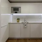 Flh Restauradores Luxus Flat شقة