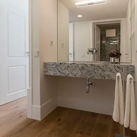 Flh Restauradores Luxus Flat *