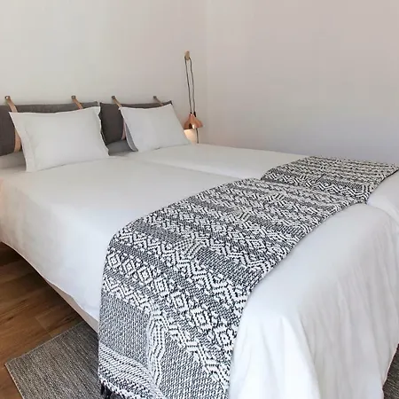 Flh Restauradores Luxus Flat