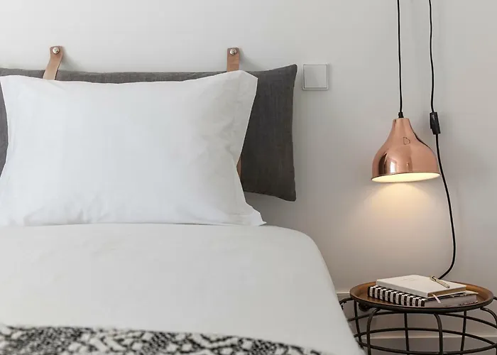 Flh Restauradores Luxus Flat